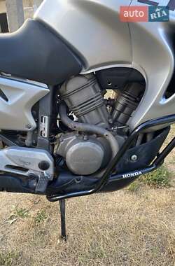 Мотоцикл Позашляховий (Enduro) Honda XL 650V Transalp 2003 в 