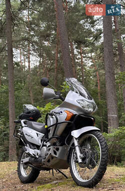 Мотоцикл Внедорожный (Enduro) Honda XL 650V Transalp 2001 в Львове