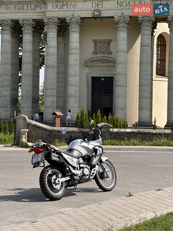 Мотоцикл Внедорожный (Enduro) Honda XL 650V Transalp 2001 в Львове