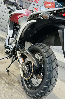 Мотоцикл Спорт-туризм Honda XL 700V Transalp 2010 в 