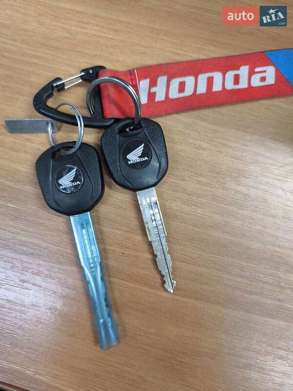 Мотоцикл Многоцелевой (All-round) Honda XL 700V Transalp 2009 в Кременчуге фото 4 Мотоцикл Многоцелевой (All-round) Honda XL 700V Transalp 2009 в Кременчуге