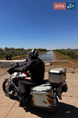 Мотоцикл Внедорожный (Enduro) Honda XL 700V Transalp 2011 в 