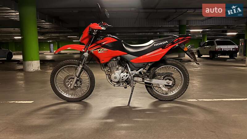 Мотоцикл Внедорожный (Enduro) Honda XR 125L 2013 в Киеве