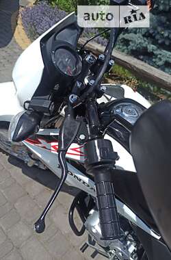 Мотоцикл Внедорожный (Enduro) Honda XR 150L 2015 в Виннице
