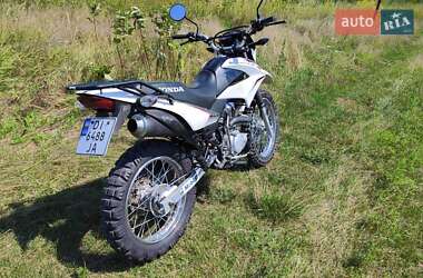Мотоцикл Внедорожный (Enduro) Honda XR 150L 2014 в 