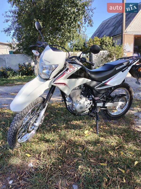 Мотоцикл Багатоцільовий (All-round) Honda XR 150L 2015 в Білій Церкві фото 5 Мотоцикл Багатоцільовий (All-round) Honda XR 150L 2015 в Білій Церкві