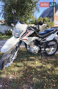 Мотоцикл Многоцелевой (All-round) Honda XR 150L 2015 в 