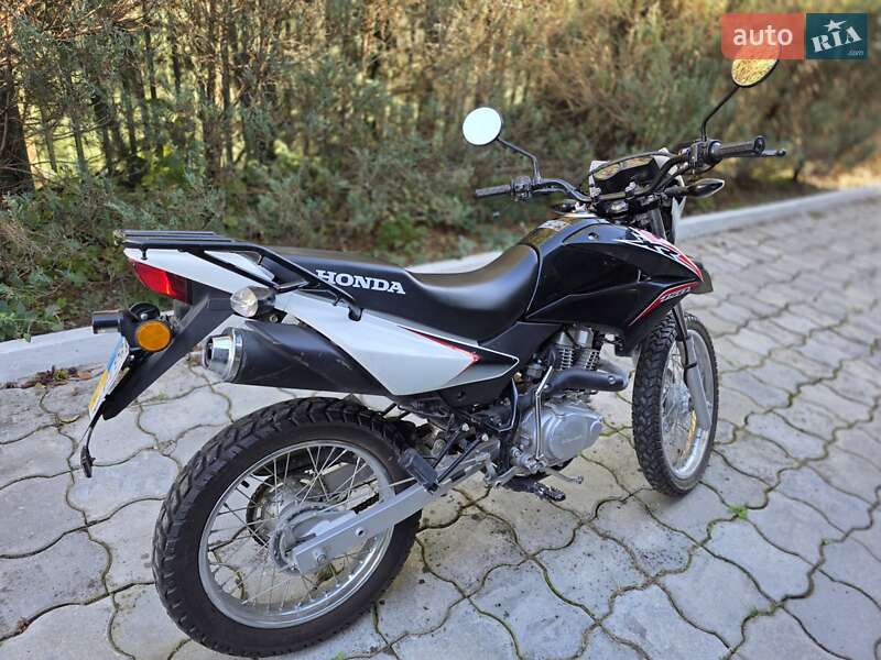 Мотоцикл Позашляховий (Enduro) Honda XR 150L 2014 в Львові