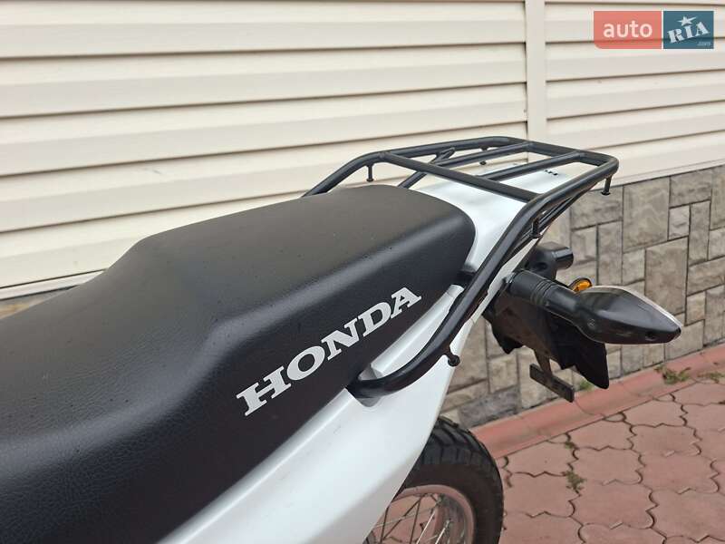 Мотоцикл Внедорожный (Enduro) Honda XR 150L 2024 в Виннице