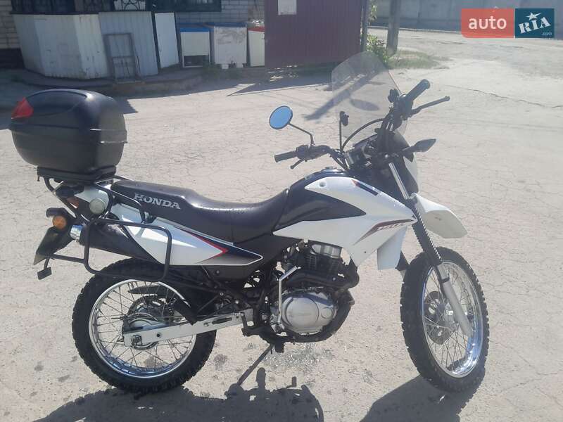 Honda XR 150L 2014