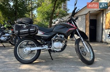 Мотоцикл Внедорожный (Enduro) Honda XR 150L 2014 в Ирпене