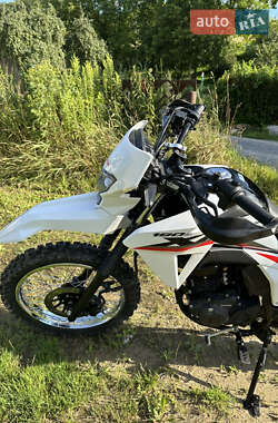 Мотоцикл Кросс Honda XR 190 L 2025 в 