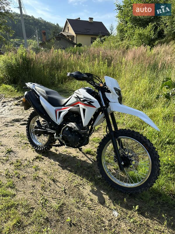 Мотоцикл Кросс Honda XR 190 L 2025 в Львове