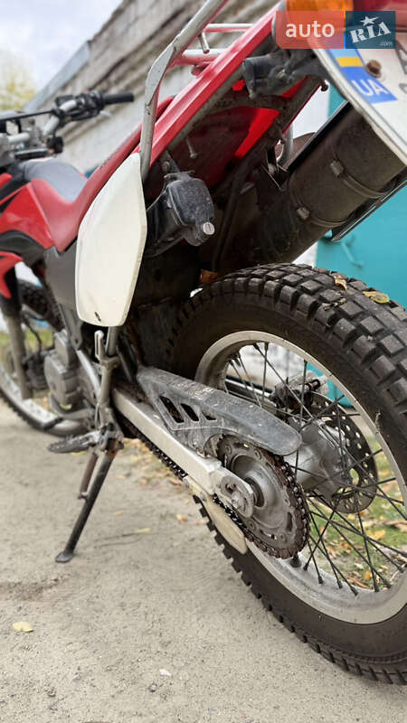 Мотоцикл Внедорожный (Enduro) Honda XR 230 2006 в Днепре