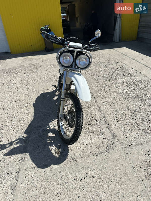 Мотоцикл Внедорожный (Enduro) Honda XR 250 Baja 2000 в 