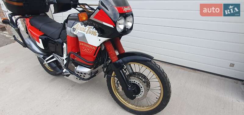Мотоцикл Внедорожный (Enduro) Honda XRV 750 Africa Twin 1992 в Чернигове фото 3 Мотоцикл Внедорожный (Enduro) Honda XRV 750 Africa Twin 1992 в Чернигове