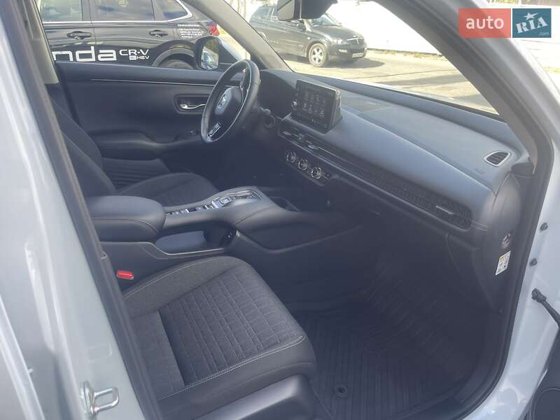 Внедорожник / Кроссовер Honda ZR-V 2023 в Днепре фото 11 Внедорожник / Кроссовер Honda ZR-V 2023 в Днепре