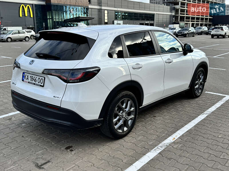 Внедорожник / Кроссовер Honda ZR-V 2023 в Киеве