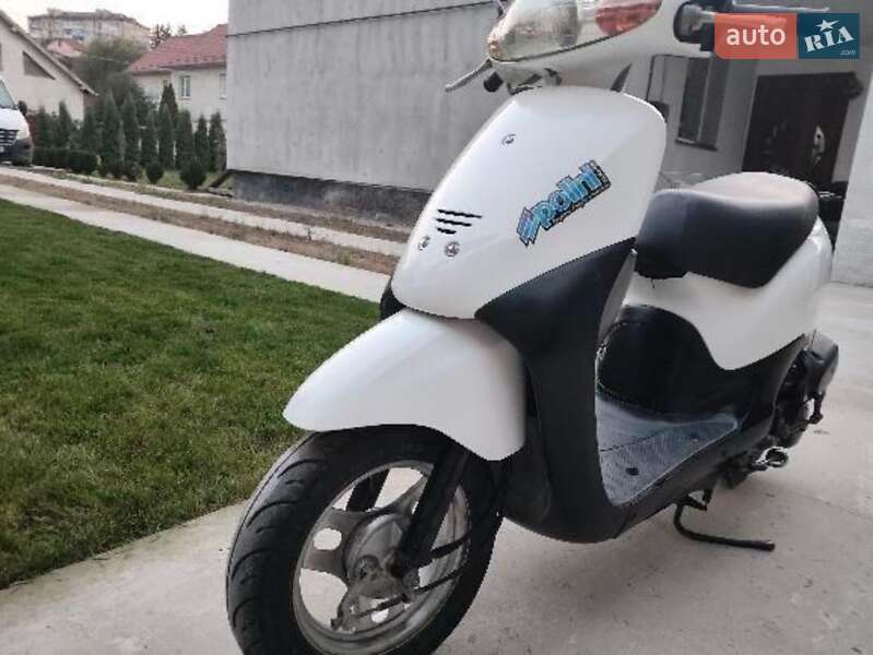 Мопеди Hongda Люкс 2000 в Чорткові