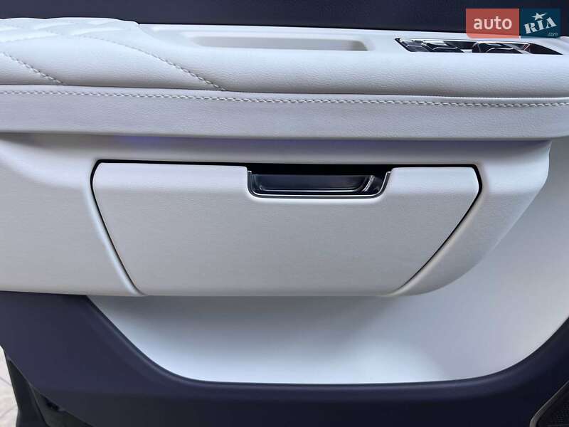 Внедорожник / Кроссовер Hongqi E-HS9 2022 в Львове