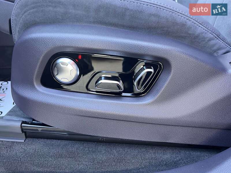 Внедорожник / Кроссовер Hongqi E-HS9 2022 в Львове