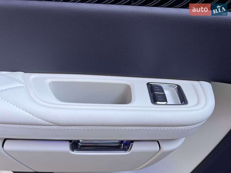 Внедорожник / Кроссовер Hongqi E-HS9 2022 в Львове