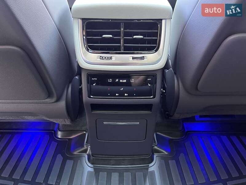 Внедорожник / Кроссовер Hongqi E-HS9 2022 в Львове