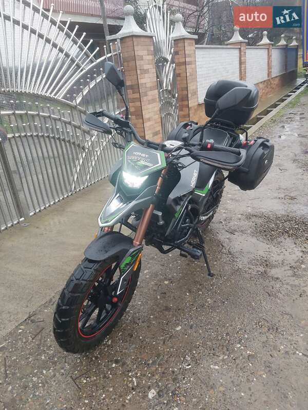 Мотоцикл Туризм Hornet Dakar 2021 в Тячеве