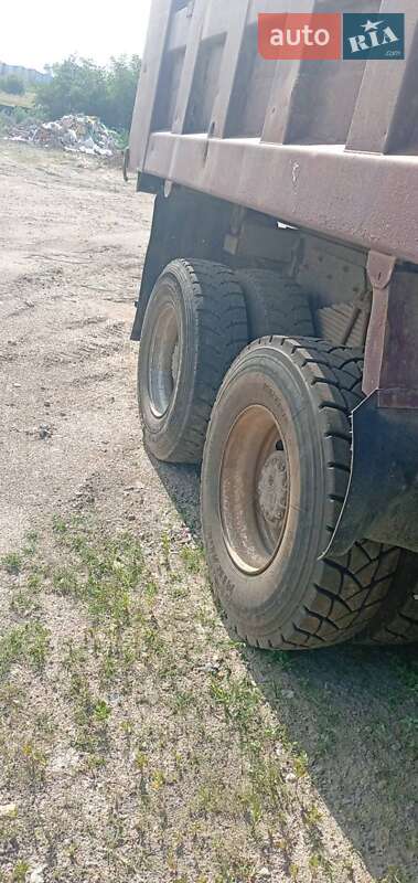 Самосвал Howo ZZ3327 2007 в Киеве