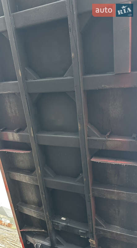 Самосвал Howo ZZ 2009 в Полтаве