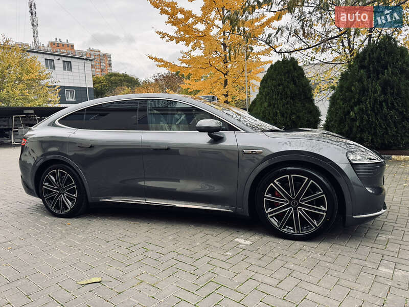 Внедорожник / Кроссовер Huawei Luxeed R7 2025 в Одессе