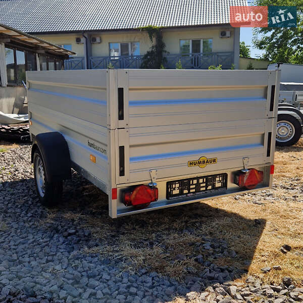 Борт Humbaur HA 2025 в Киеве