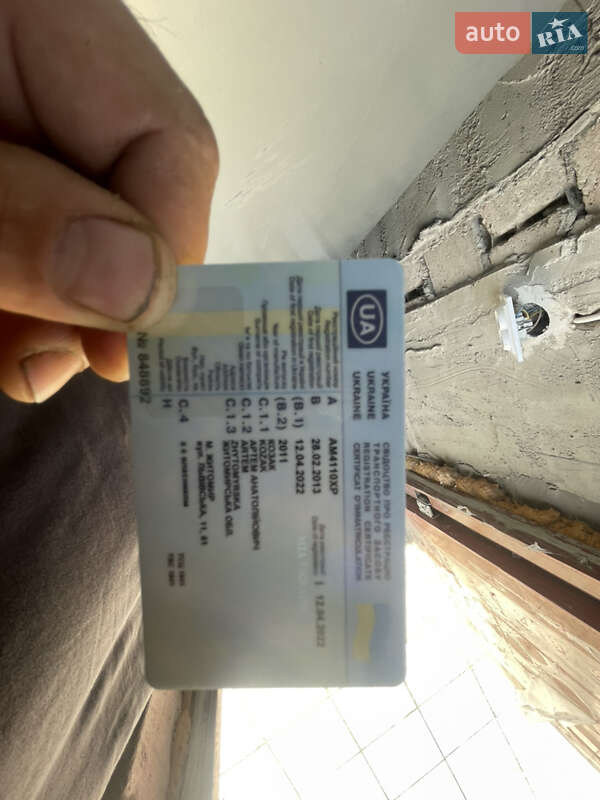 Лафет Humbaur Notos 2011 в Житомире