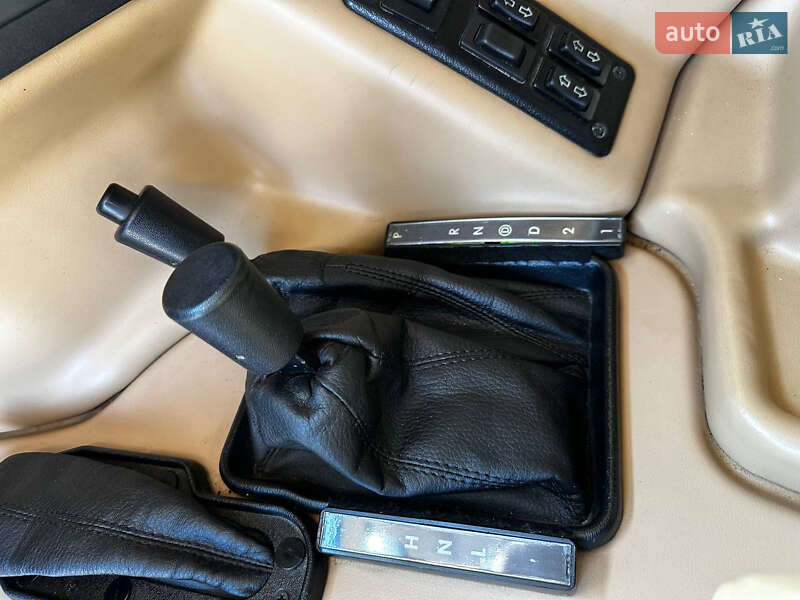 Внедорожник / Кроссовер Hummer H1 2000 в Киеве