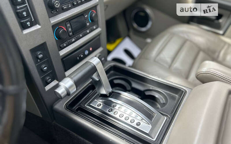 Внедорожник / Кроссовер Hummer H2 2004 в Черновцах