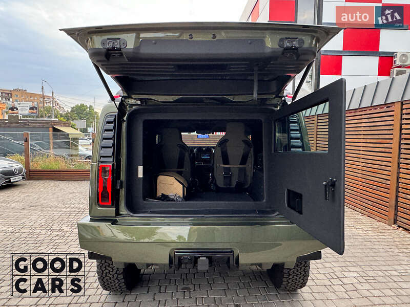 Внедорожник / Кроссовер Hummer H2 2003 в Одессе