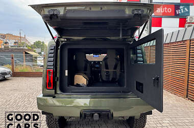 Внедорожник / Кроссовер Hummer H2 2003 в 