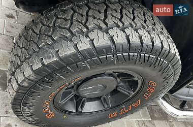 Внедорожник / Кроссовер Hummer H2 2003 в 