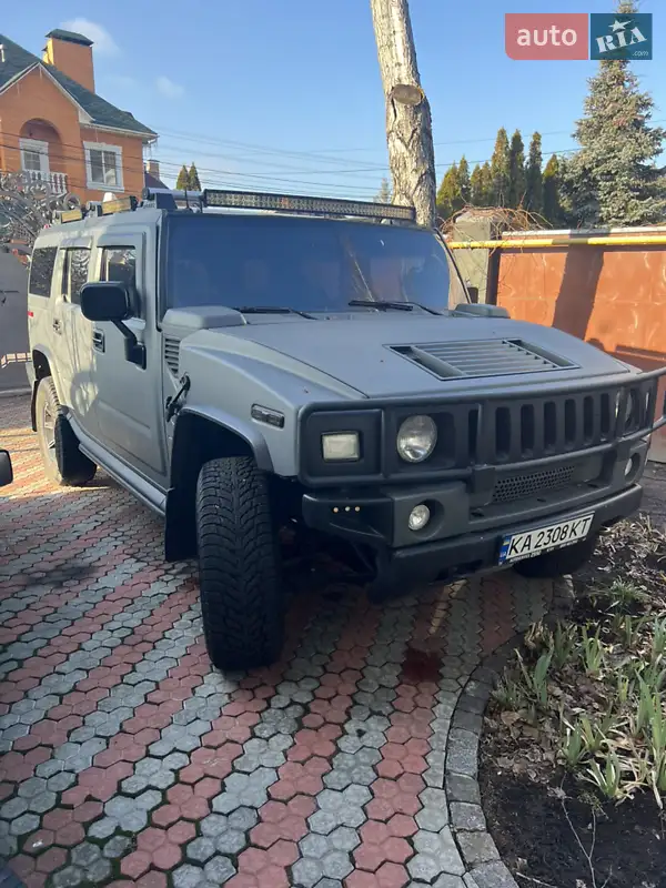 Hummer H2