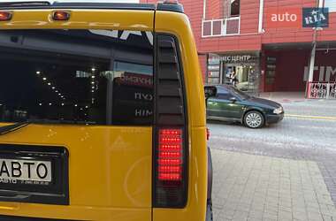 Позашляховик / Кросовер Hummer H2 2002 в 