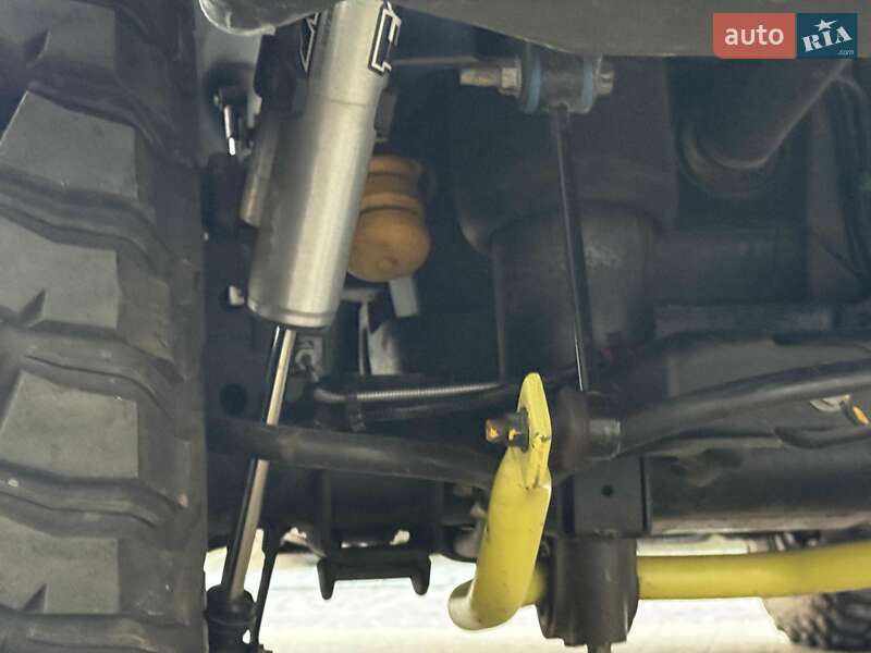 Внедорожник / Кроссовер Hummer H2 2002 в Львове фото 29 Внедорожник / Кроссовер Hummer H2 2002 в Львове