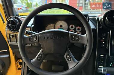 Позашляховик / Кросовер Hummer H2 2002 в 