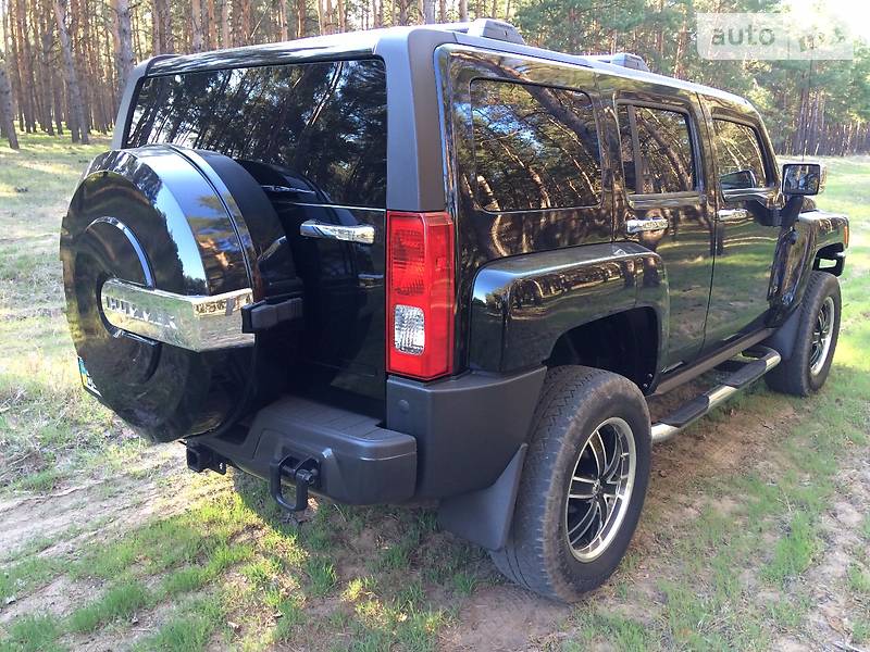 Hummer H3 2007 года