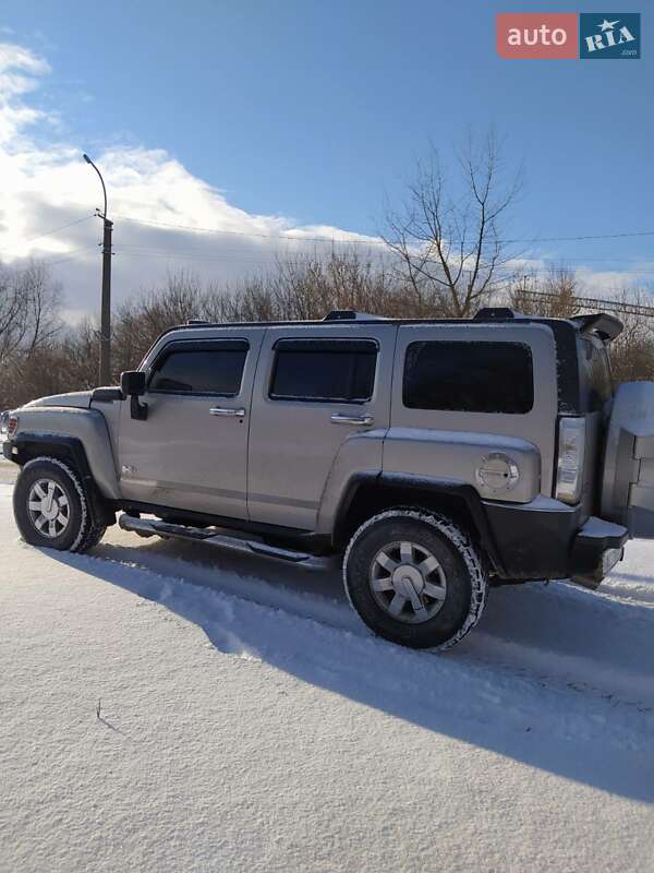 Внедорожник / Кроссовер Hummer H3 2006 в Ровно