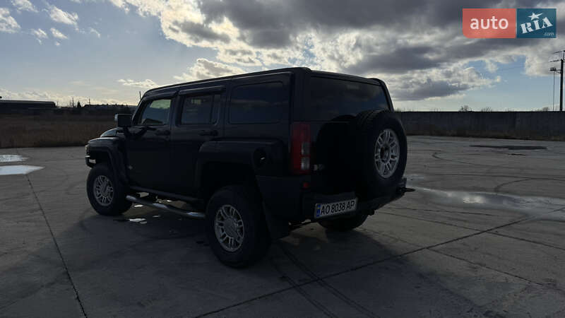 Внедорожник / Кроссовер Hummer H3 2008 в Чопе