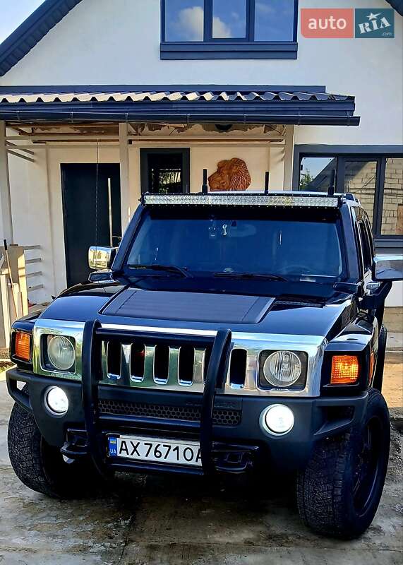 Внедорожник / Кроссовер Hummer H3 2006 в 