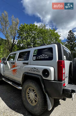 Внедорожник / Кроссовер Hummer H3 2007 в 