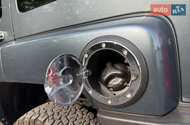 Внедорожник / Кроссовер Hummer H3 2010 в 