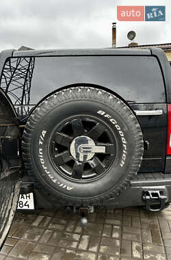 Внедорожник / Кроссовер Hummer H3 2006 в 