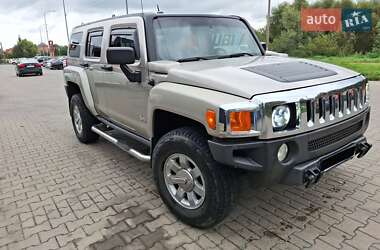 Внедорожник / Кроссовер Hummer H3 2006 в 